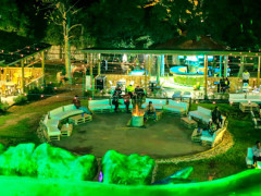 Bativa Lounge and Restaurant