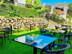 Escape Lounge