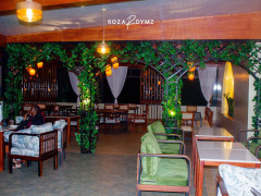 Roza Dymz Kampala, Roza Dymz Kampala photo