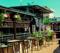 D'Fantasy Bar and Lounge 