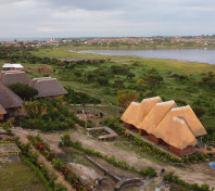 Lake Munyanyange Caves Lodge 